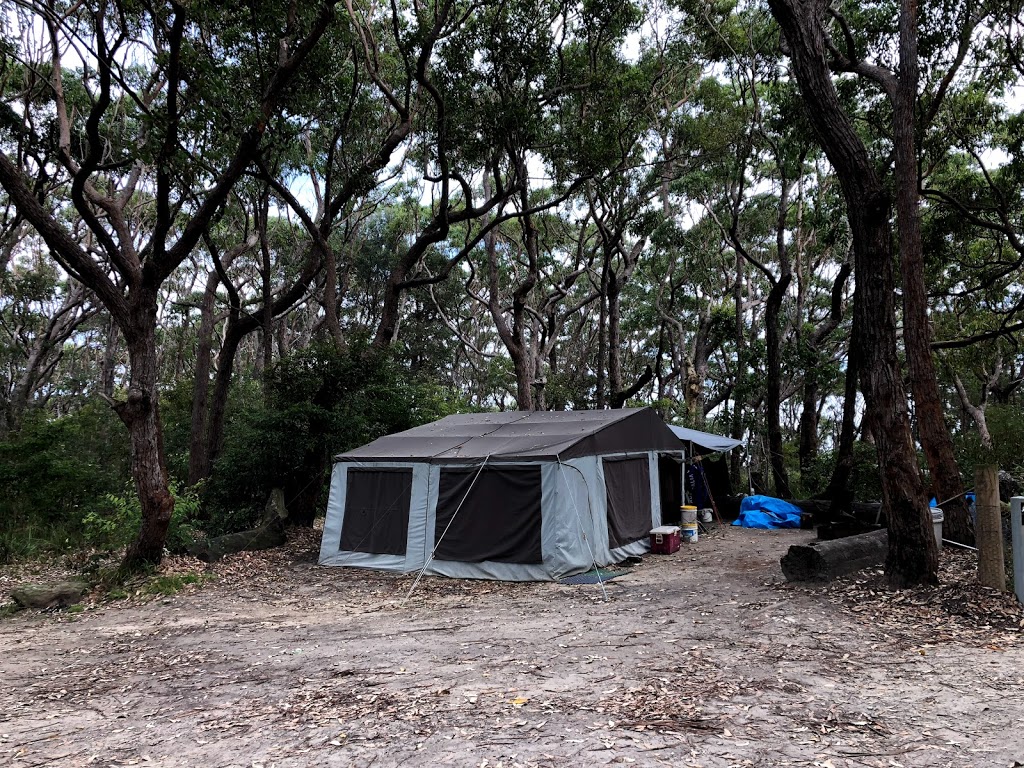 Termeil Point campground | campground | Sunburnt South Walking Track, Termeil NSW 2539, Australia | 0244549500 OR +61 2 4454 9500