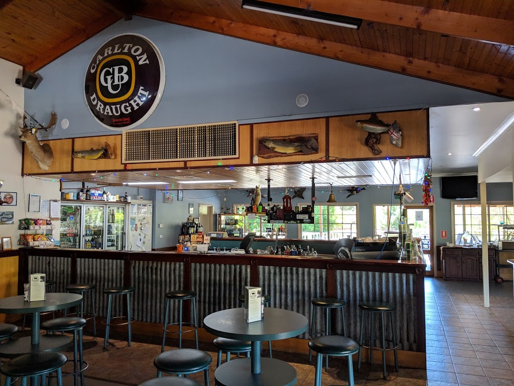 Dartmouth Pub | restaurant | 1 Murtagh Pl, Dartmouth VIC 3701, Australia | 0260724279 OR +61 2 6072 4279
