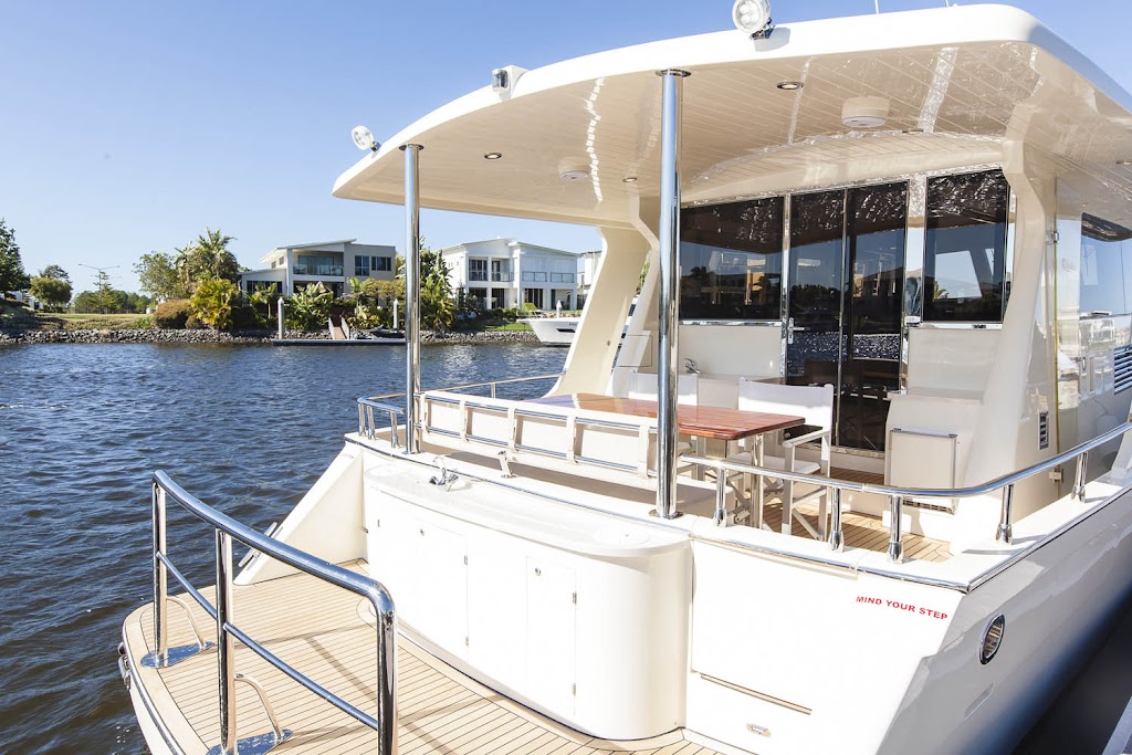 Alaska Motor Yachts | The Marine Village, 42 Quay St, Hope Island QLD 4212, Australia | Phone: (07) 5577 9200