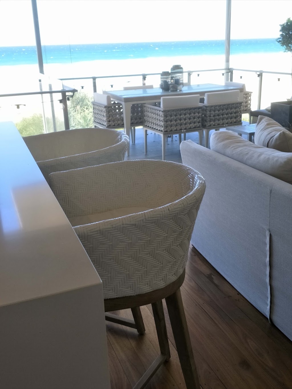 Interiors By Design | 30 Wirildar Dr, Elanora QLD 4221, Australia | Phone: 0400 590 045