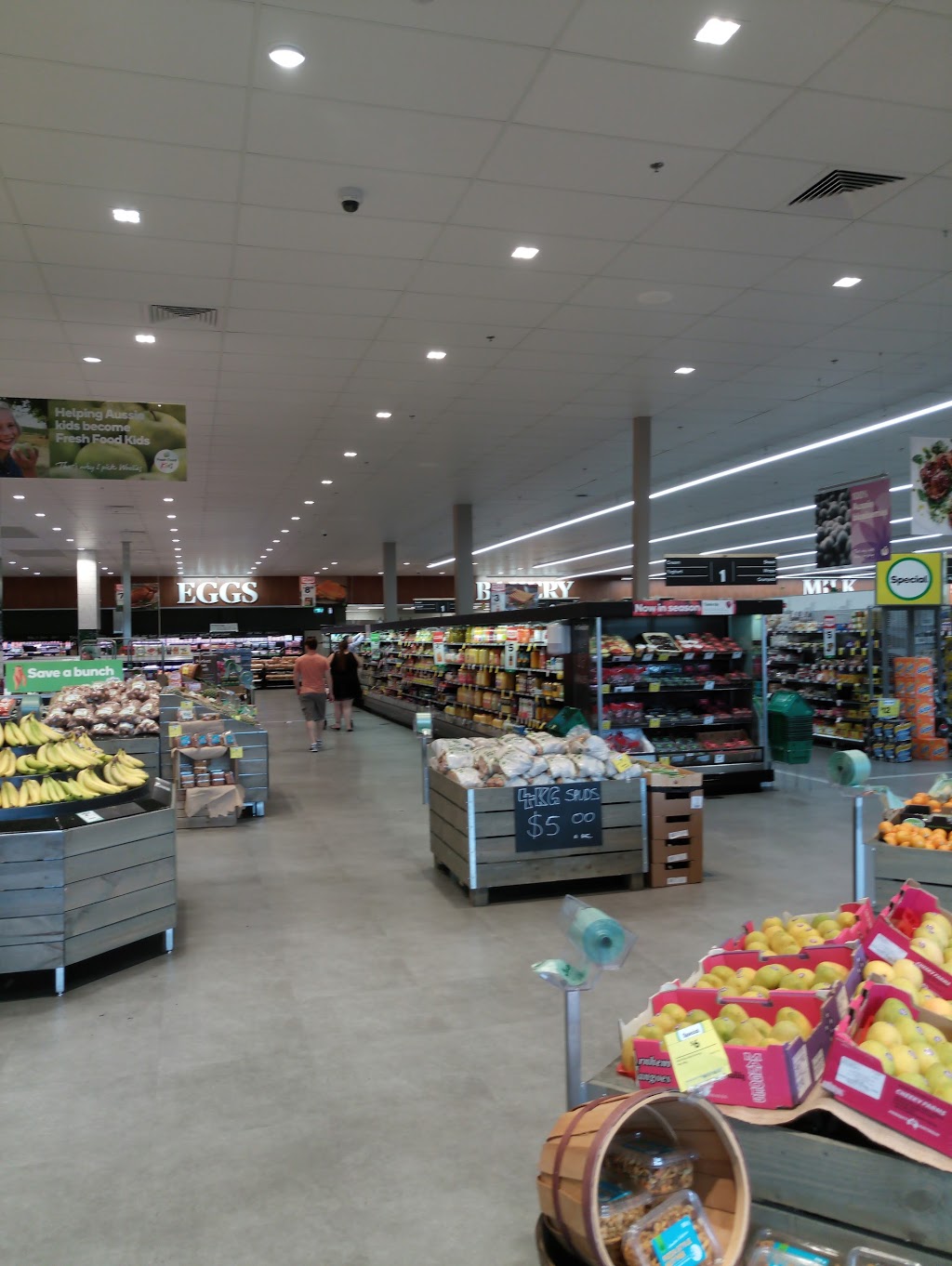 Woolworths Redbank Plains | supermarket | Town Square Redbank Plains Shopping Centre Cnr Redbank Plains And Keidges Rds, Redbank Plains QLD 4301, Australia | 0738197126 OR +61 7 3819 7126