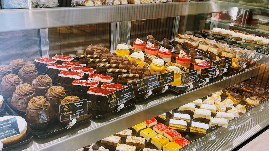 Profiterole Patisserie Penrith | Shop 2/91 Lord Sheffield Cct, Penrith NSW 2750, Australia | Phone: 1300 033 030