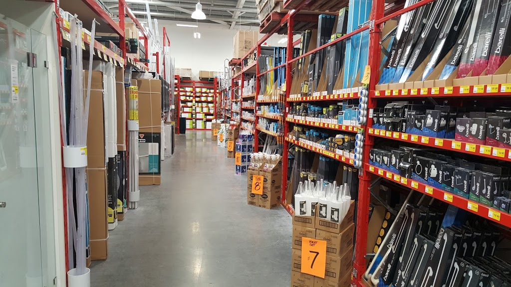 Bunnings Clyde North | 46S Hamersley Dr, Clyde North VIC 3978, Australia | Phone: (03) 9293 9300