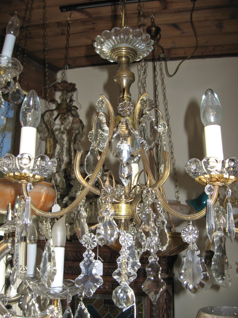 Gregorys Antiques and Lights | furniture store | 147 St Georges Rd, Fitzroy North VIC 3068, Australia | 0394895053 OR +61 3 9489 5053