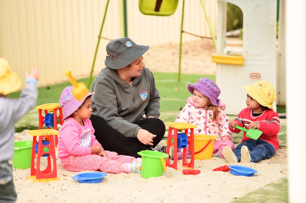 Goodstart Early Learning - Tarneit | 17 David John Dr, Tarneit VIC 3029, Australia | Phone: 1800 222 543