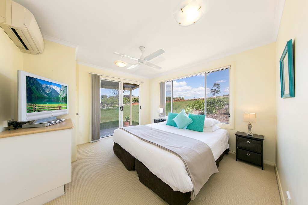 Villa Siena | lodging | 96B Mistletoe Ln, Pokolbin NSW 2320, Australia | 0477010010 OR +61 477 010 010