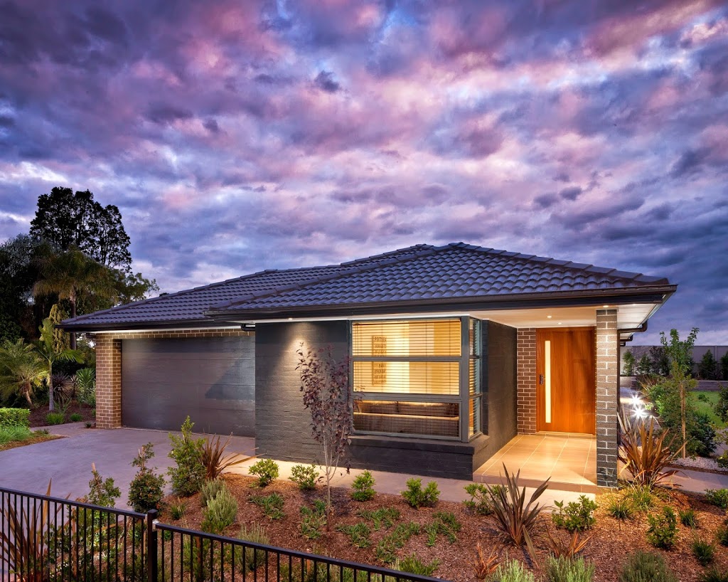 New Living Homes - Spring Farm | 124 Springs Rd, Spring Farm NSW 2570, Australia | Phone: (02) 9821 9770