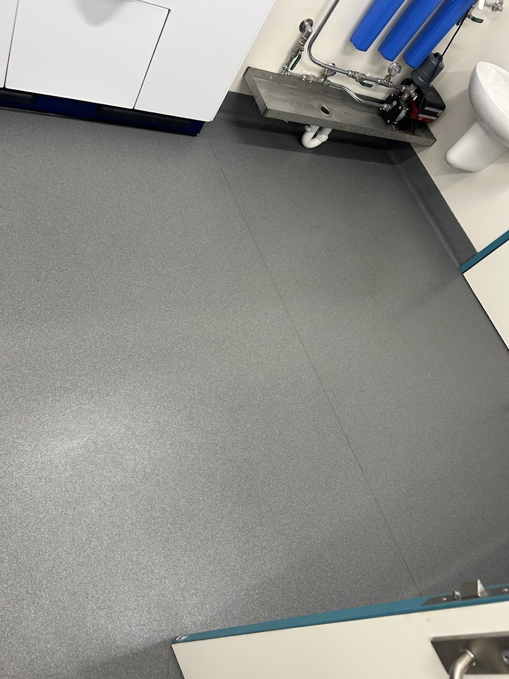 KerCom Cleaning | 21 Redgum Dr, Kerang VIC 3579, Australia | Phone: 0400 521 962