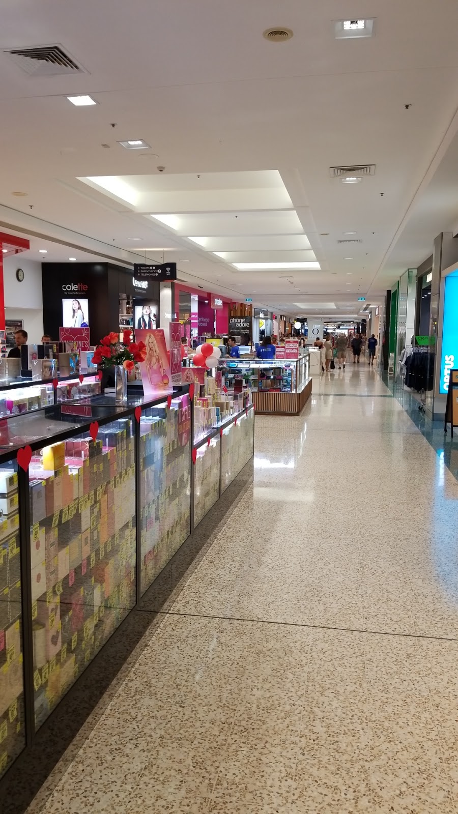 Kawana Shoppingworld | shopping mall | 119 Point Cartwright Dr, Buddina QLD 4575, Australia | 0754441944 OR +61 7 5444 1944