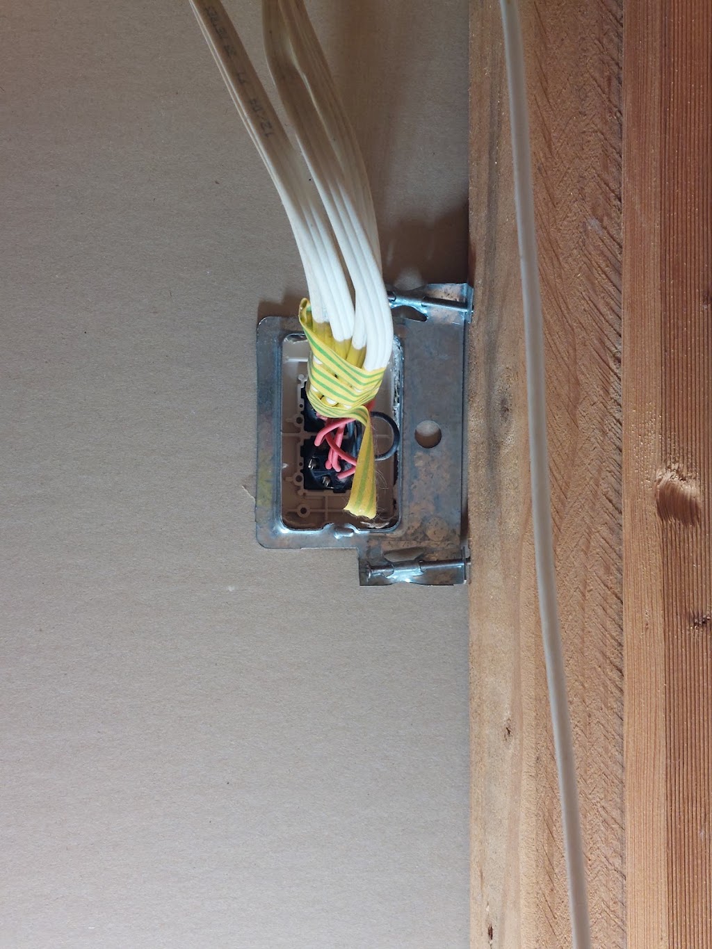 Duct Cleaning Services Aust | 18 Queens Ct, Berwick VIC 3806, Australia | Phone: (03) 9769 5488