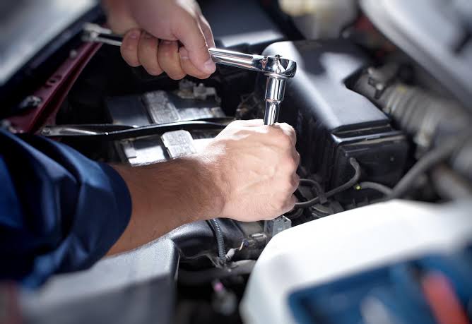 Lyons Mechanical | car repair | 4/18 Devlan St, Mansfield QLD 4122, Australia | 0738493388 OR +61 7 3849 3388