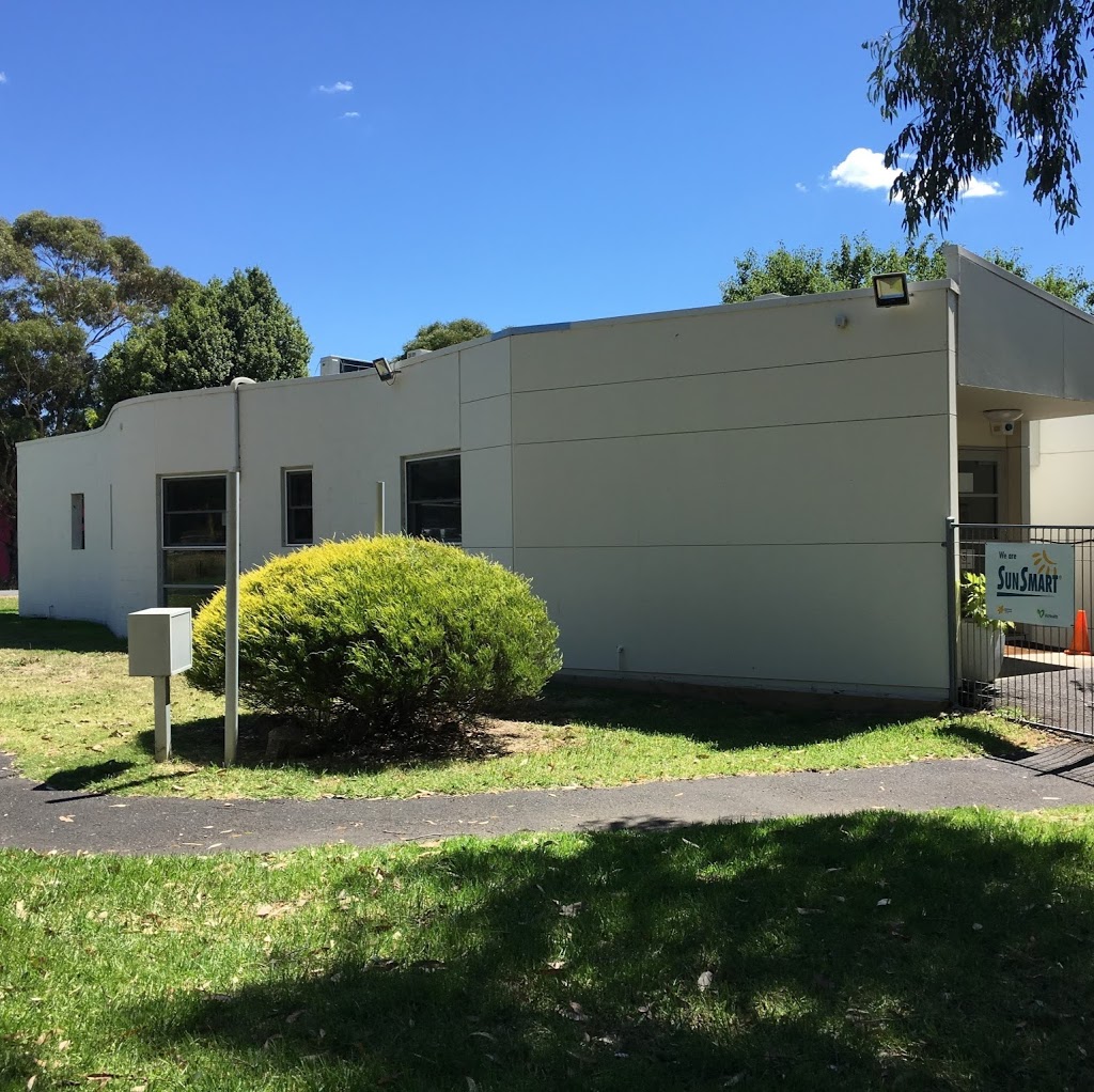 Lilydale Lakeside Childrens Centre | school | Jarlo Drive, Lilydale VIC 3140, Australia | 0388922561 OR +61 3 8892 2561