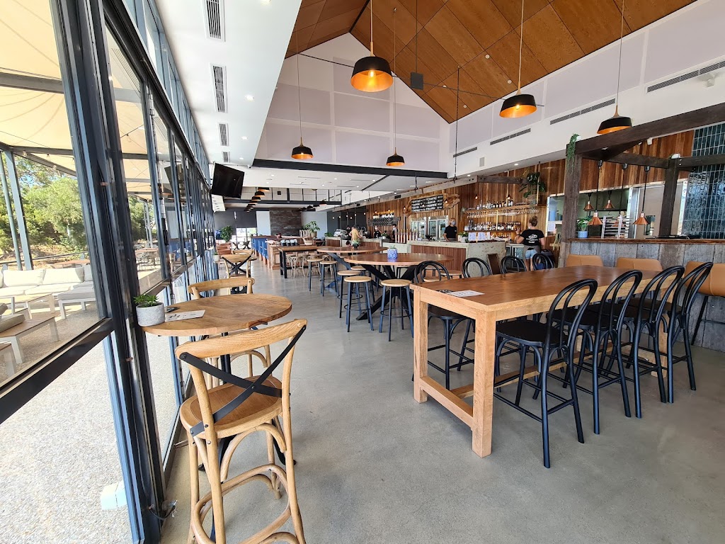 Boundary Island Brewery | restaurant | 21 Marina Quay Dr, Erskine WA 6210, Australia | 0895848482 OR +61 8 9584 8482