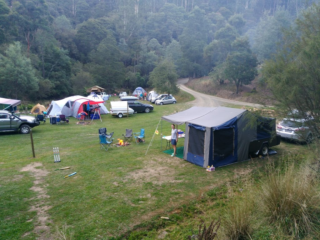 The Chinese Gardens | campground | lot 3825, LOT 121B Walhalla Rd, Walhalla VIC 3825, Australia | 0351656250 OR +61 3 5165 6250