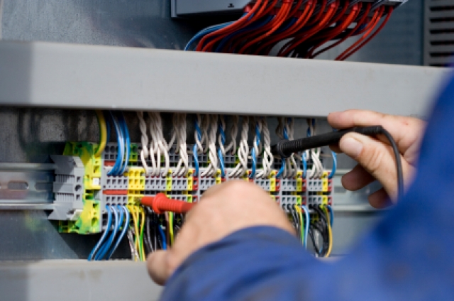 Boncom Electrical - Industrial Electrician | Servicing all Blacktown, Penrith,Rooty Hill, Mount Druitt, Doonside, Seven Hills, Marsden Park, Colyton, Prospect, Oxley Park, Plumpton, Marayong, Lalor Park, Hassall Grove, Quakers Hill, Kings Park, Glenwood, The Ponds, Stanhope Gardens, Cambridge Park, Kingswood, Werrington, Cranebrook, St Marys, Jordan Springs, Ropes Crossing, Orchard Hills, Glenmore Park, Jamisontown, St Marys NSW 2760, Australia | Phone: 0411 810 334