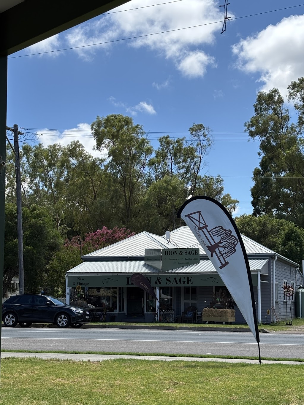 Iron & Sage | 20 New England Hwy, Willow Tree NSW 2339, Australia | Phone: 0420 592 995