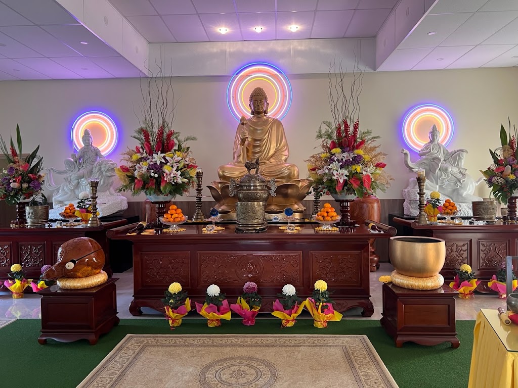 Thien Vien Truc Lam Tieu Dao - Zen Buddhist Monastery | 71-77 Pietro Rd, Heatherton VIC 3202, Australia | Phone: 0421 366 795