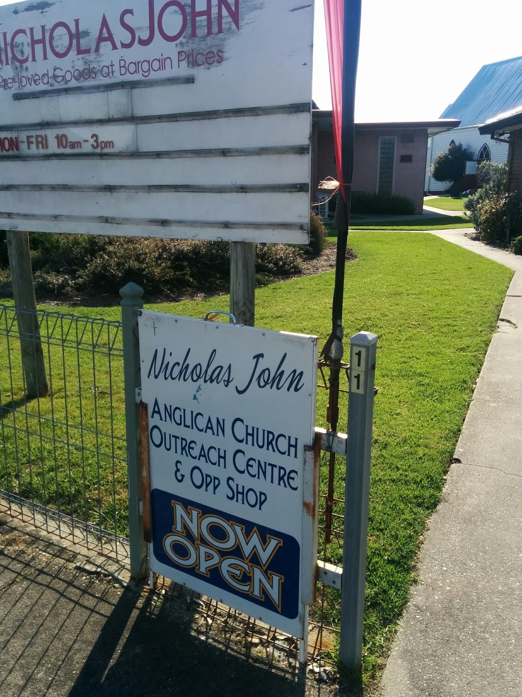 St Nicholas Place Op Shop Lakes Entrance | store | 11 Church St, Lakes Entrance VIC 3909, Australia