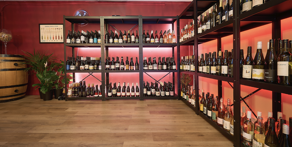 Quaff Wine Bar | 5 Hollonds St, Mount Beauty VIC 3699, Australia | Phone: 0434 691 864