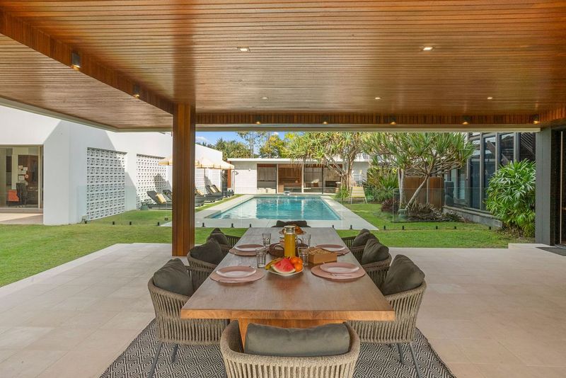 Seaclusion Beachfront House &SPA Wellness Retreat | 5-7 Beech Ln, Casuarina NSW 2487, Australia | Phone: 0402 279 784