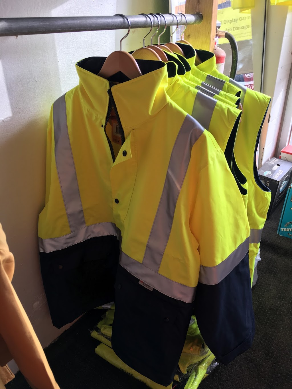 AAA Uniform Central | clothing store | Unit 22  756 Burwood Hwy Ferntree Gully 3156 | 1300308220 OR +61 1300 308 220