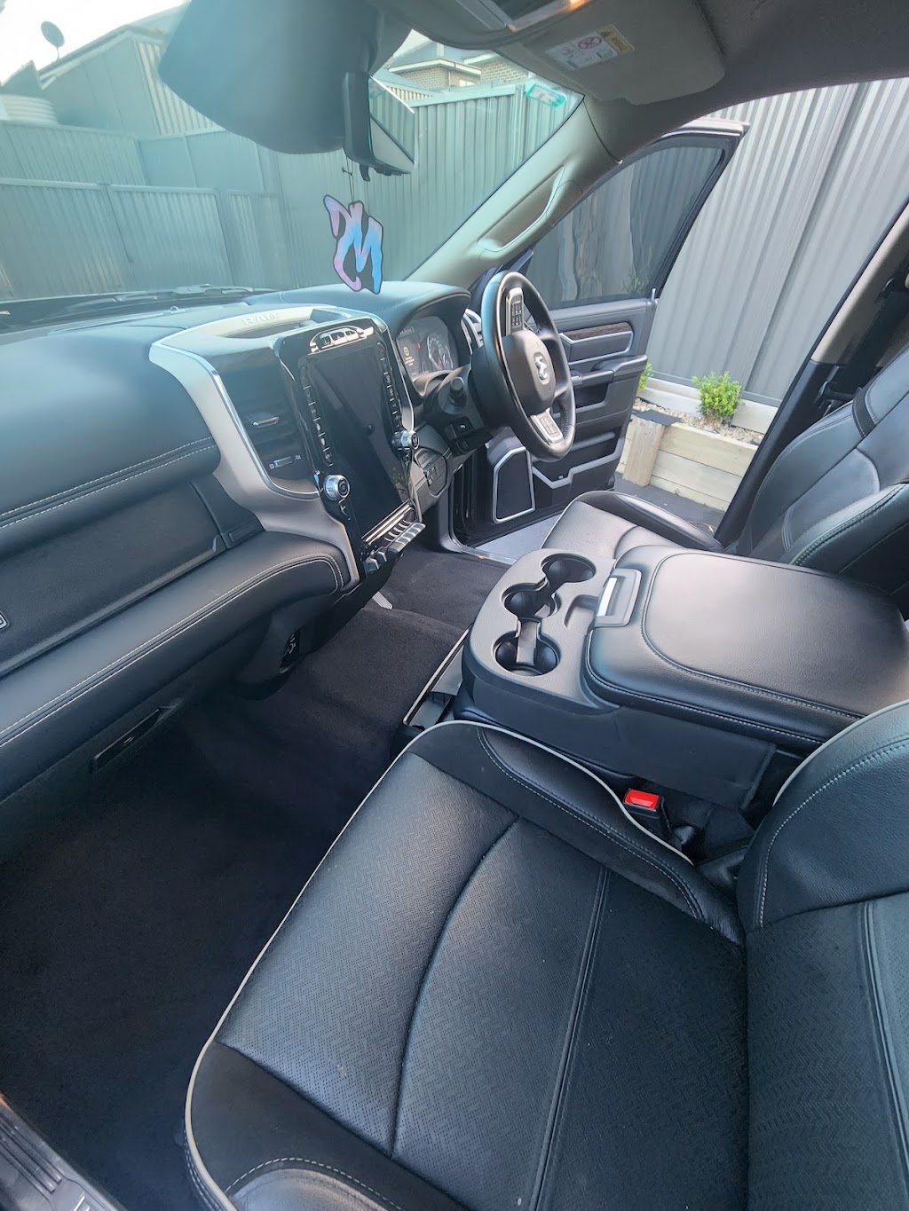 South Coast Auto Detailing | 127 Escarpment Dr, Calderwood NSW 2527, Australia | Phone: 0424 847 229