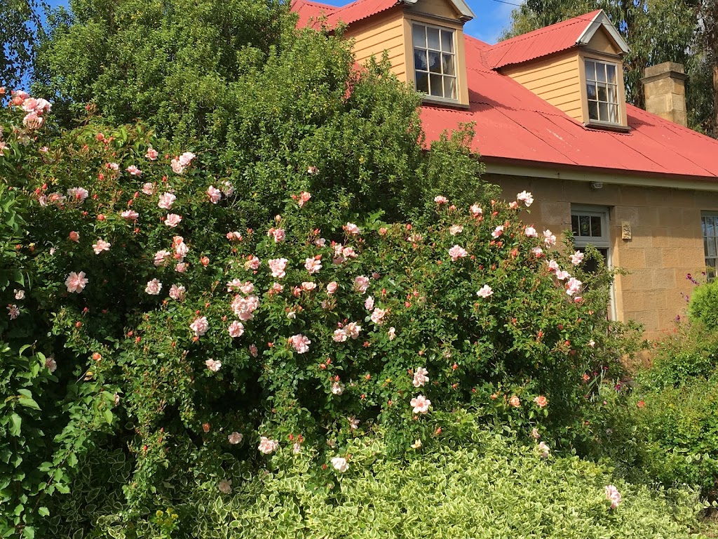 Cherry Villa B & B | 12 Arthur St, Hamilton TAS 7140, Australia | Phone: (03) 6286 3418