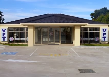 Ultimate Veterinary Clinic | veterinary care | 242 Narre Warren - Cranbourne Rd, Narre Warren South VIC 3805, Australia | 0387902425 OR +61 3 8790 2425