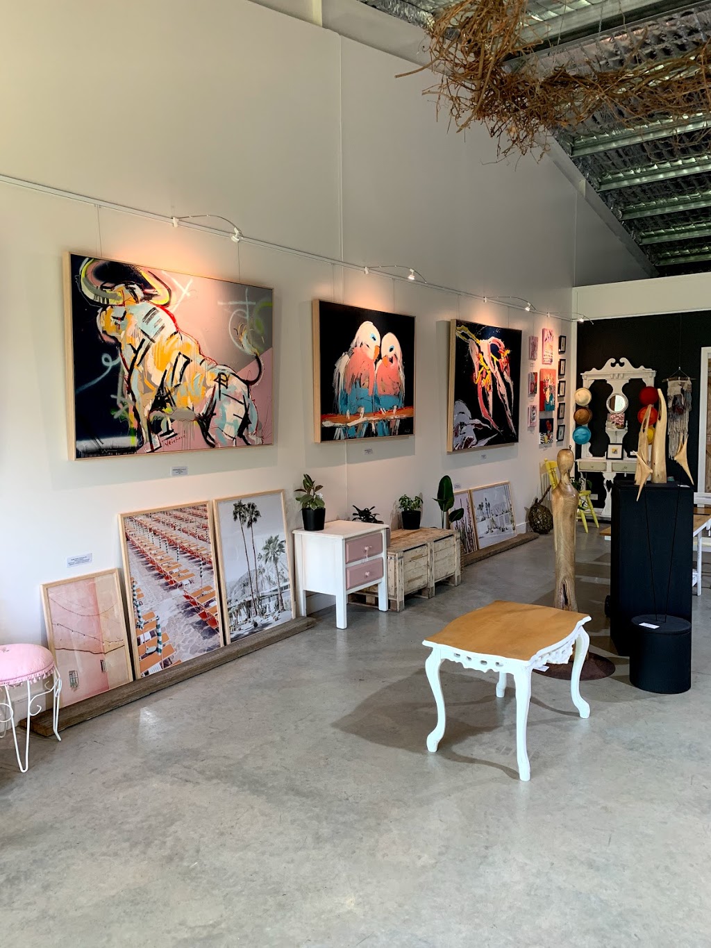 Ivy & Art | Shop 2, 4 Doors Up Harden Rd, Jugiong NSW 2726, Australia | Phone: 0408 750 747