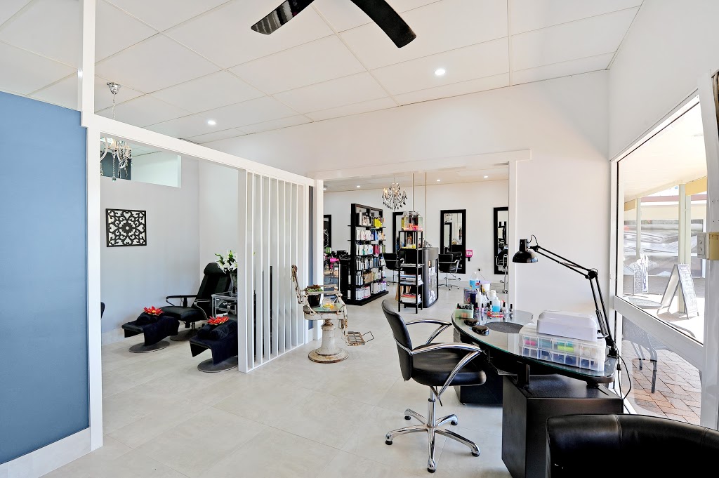 Waniora Hair & Beauty | hair care | Shop 2 & 3, Waniora Shopping Centre, Waniora Parkway, Port Macquarie NSW 2444, Australia | 0265823511 OR +61 2 6582 3511