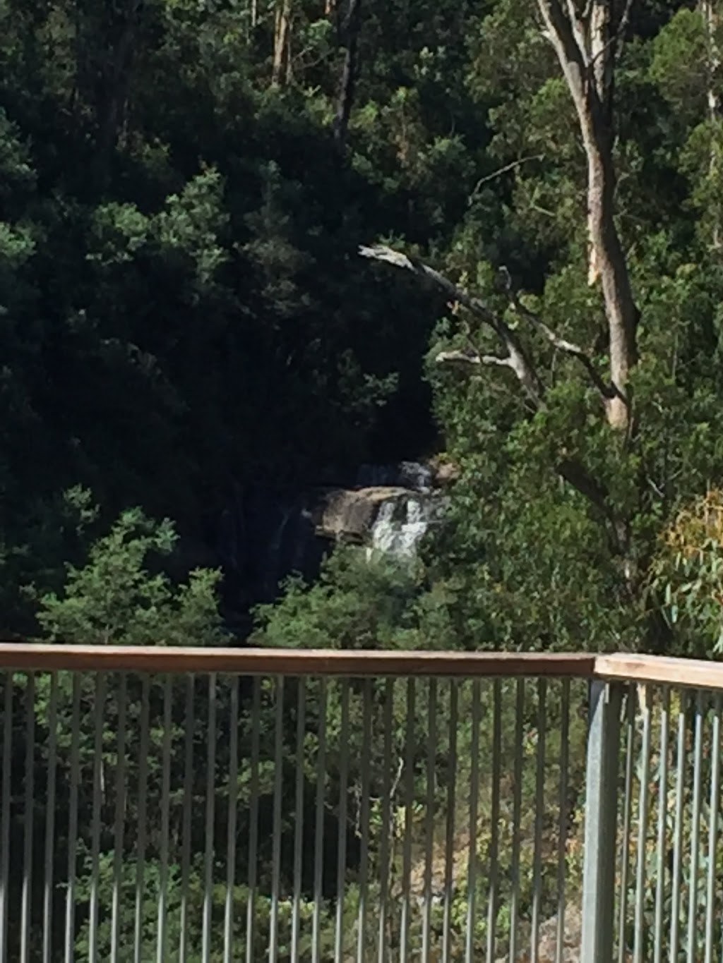 Masons Falls Car Park | parking | Masons Falls Rd, Kinglake West VIC 3757, Australia