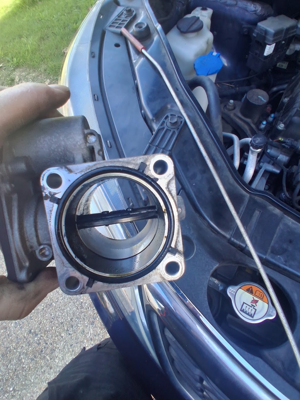 Mobile Mechanic at L&R | 10 Harmony Cct, Narangba QLD 4504, Australia | Phone: 0480 386 970