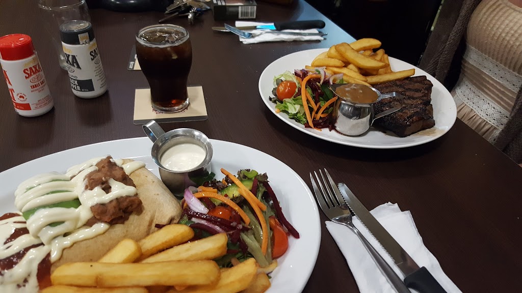 Landsborough Pub QLD | restaurant | 32 Cribb St, Landsborough QLD 4550, Australia | 0754941001 OR +61 7 5494 1001