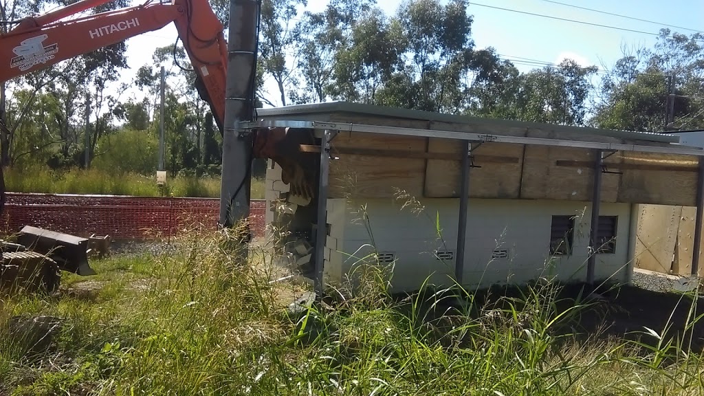 Betta Demolition and Asbestos | 240 Lion Creek Rd, West Rockhampton QLD 4700, Australia | Phone: (07) 4921 0522