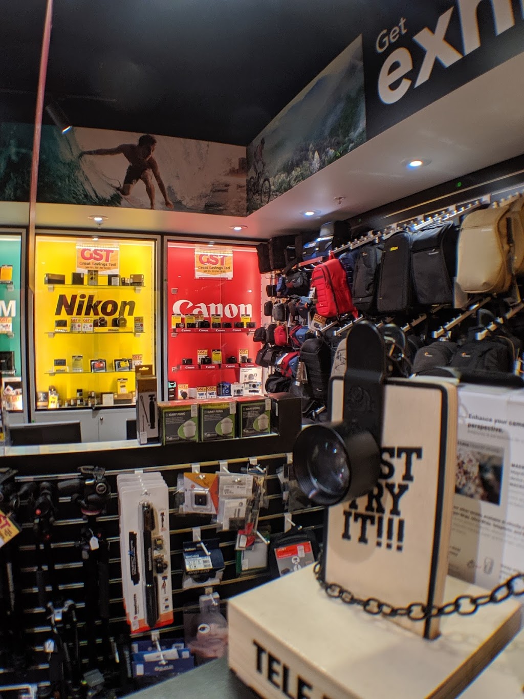 Teds Cameras Chadstone | electronics store | 1341 Dandenong Rd, Chadstone VIC 3148, Australia | 0395687800 OR +61 3 9568 7800