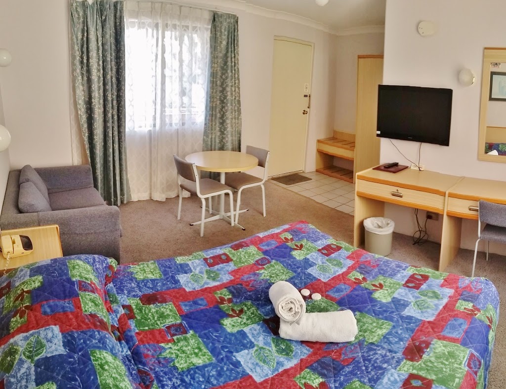 Abel Tasman Motel | 222 Beach Rd, Batehaven NSW 2536, Australia | Phone: (02) 4472 6511