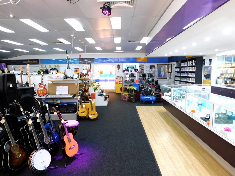 Cash Converters | jewelry store | shop 34 lot/9 Lae Dr, Runaway Bay QLD 4216, Australia | 0730292316 OR +61 7 3029 2316