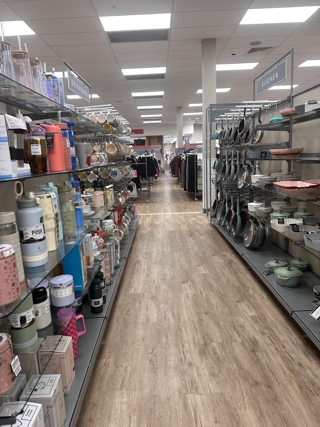 TK Maxx Waverley Gardens | Waverley Gardens Shopping Centre, 271 Police Rd, Mulgrave VIC 3170, Australia | Phone: (03) 9548 5829