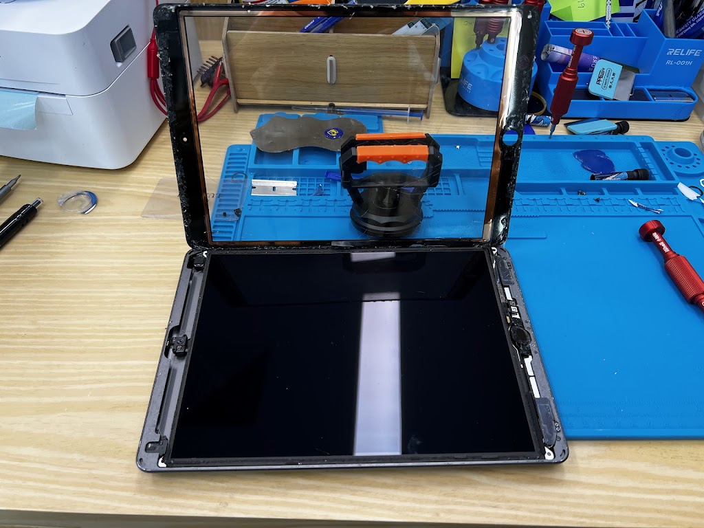 SJD Tech Phone & Tablet Repairs | Tenancy 7C, Kingston Village Shopping Centre, 122/160 Grubb Rd, Ocean Grove VIC 3226, Australia | Phone: 0410 422 772