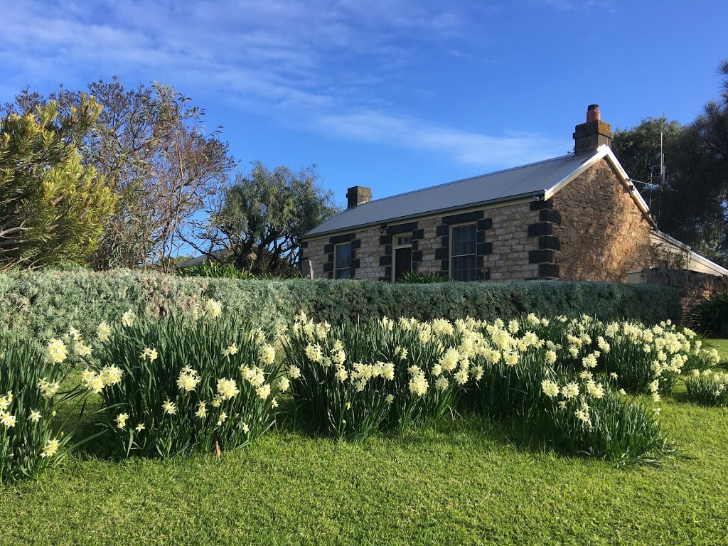 Cherry Plum Cottages | lodging | 37 Albert Rd, Port Fairy VIC 3284, Australia | 0412823262 OR +61 412 823 262