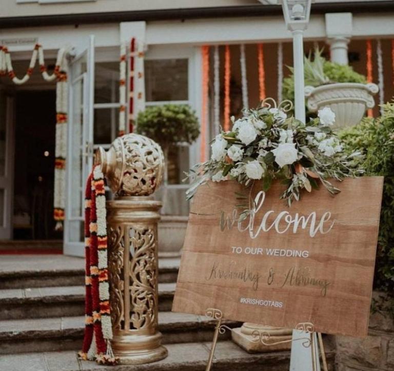 The Wedding Sign Store | Baileys Ln, Abermain NSW 2326, Australia | Phone: 0468 968 533