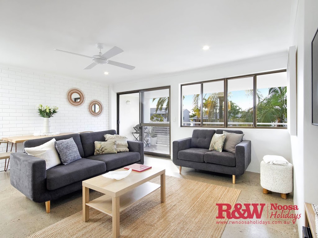 Soundhaven Apartment 3 - RW Noosa Holidays | 35 Noosa Parade, Noosa Heads QLD 4567, Australia | Phone: (07) 5448 0966