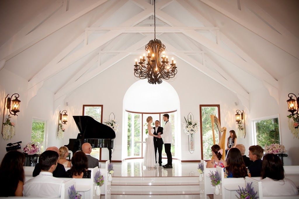 Tamborine Wedding Chapel | 160 Main Western Rd, Tamborine Mountain QLD 4272, Australia | Phone: (07) 5545 0989