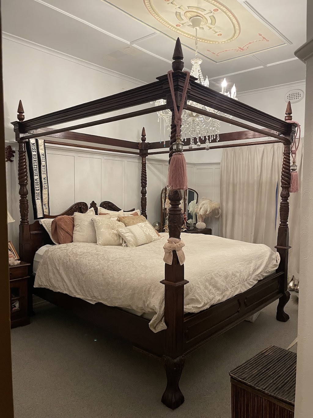 The Dragons Parlour | Antibes St, Parkdale VIC 3195, Australia | Phone: 0406 754 049