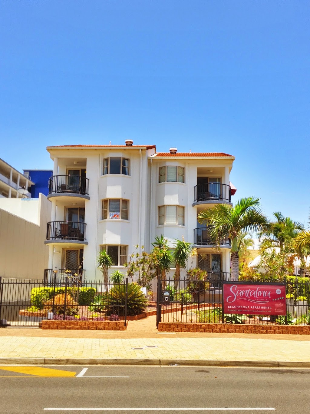 Santalina on Hervey Bay | lodging | 566 Charlton Esplanade, Urangan QLD 4655, Australia | 0741254708 OR +61 7 4125 4708