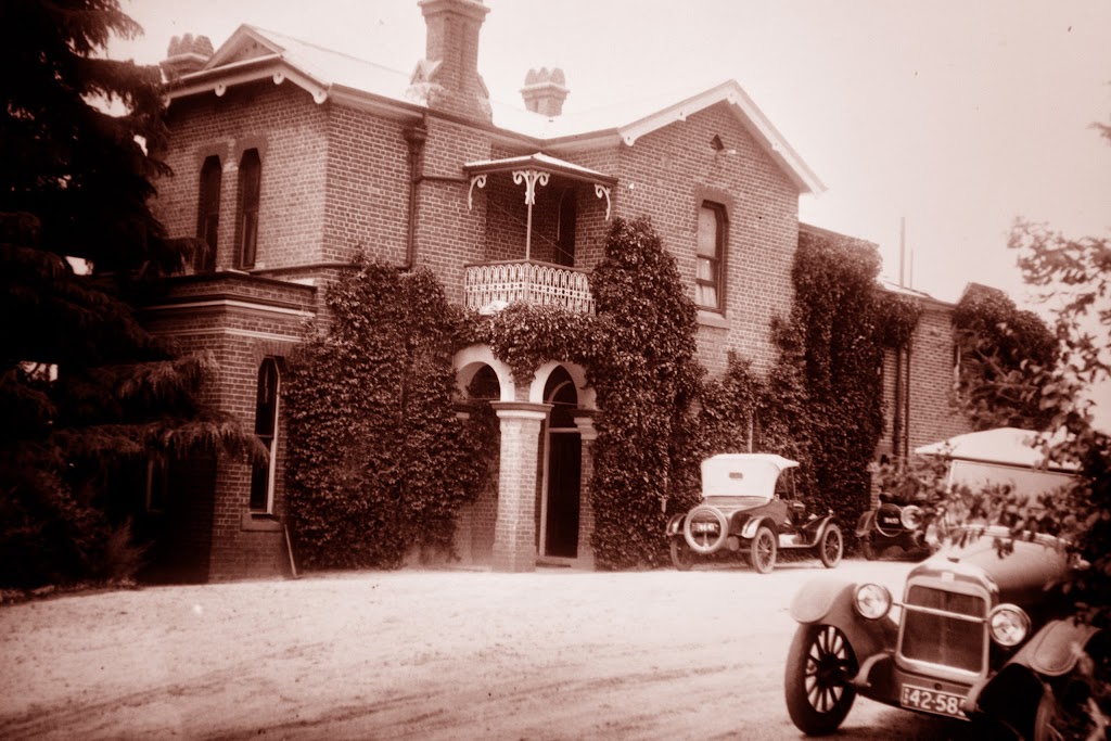 Bishops Court Estate | lodging | 226 Seymour St, Bathurst NSW 2795, Australia | 0422303311 OR +61 422 303 311