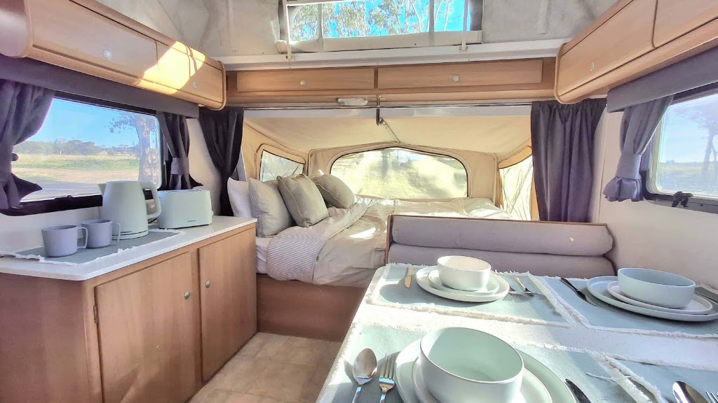 Northern Oasis Caravan Hire | 6 Boort-Yando Rd, Boort VIC 3537, Australia | Phone: 0402 128 173