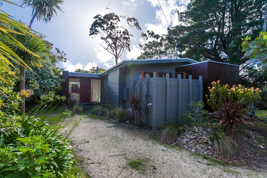 MURRUBA Holiday Home Anglesea | 23 Fraser Ave, Anglesea VIC 3230, Australia | Phone: (03) 5263 2214