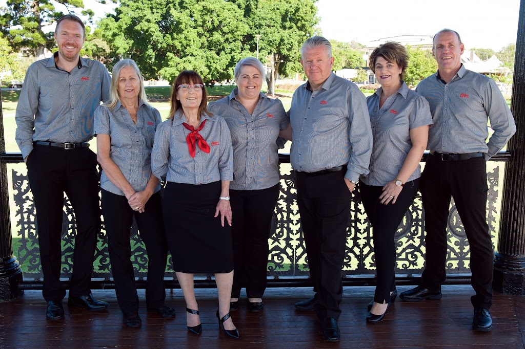 Elders Real Estate Newcastle & Lake Macquarie | 2/125 Elder St, Lambton NSW 2299, Australia | Phone: (02) 4952 3744