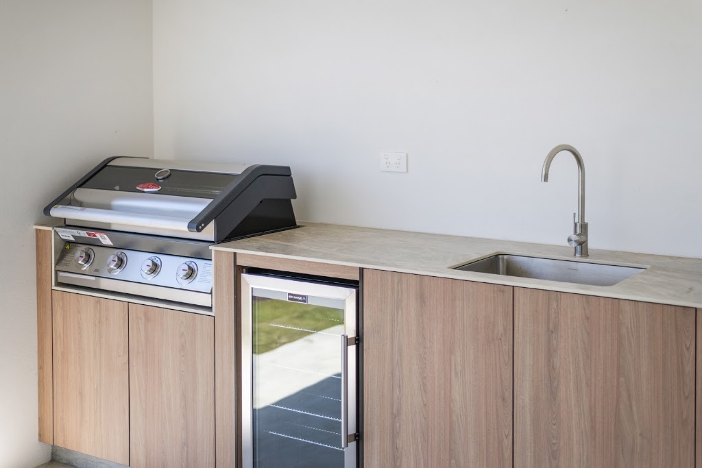 Clarence Custom Kitchens | 37 Adonus Cl, Trenayr NSW 2460, Australia | Phone: 0488 188 454